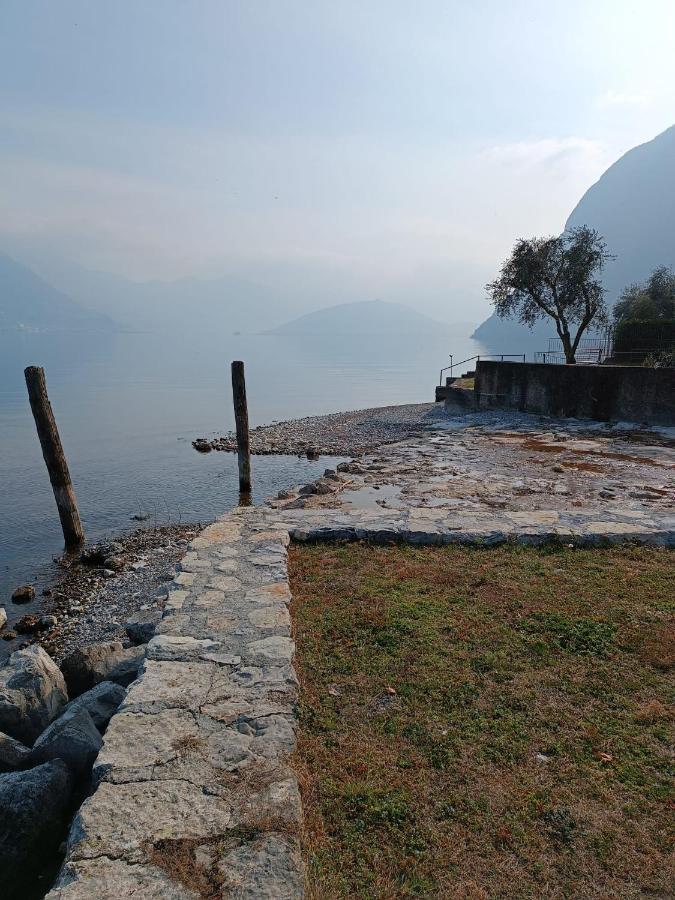 Patty Zu - Lakeside Apartment Riva di Solto Exterior foto